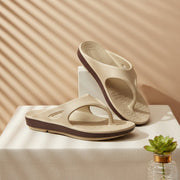 Smoothlite Everyday Cushioned Flip-Flops for men in Beige, image 6