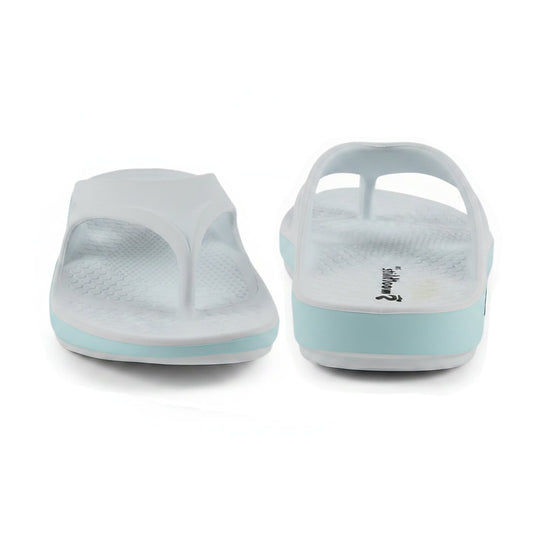 Smoothlite Everyday Cushioned Flip-Flops for men in White, image 2