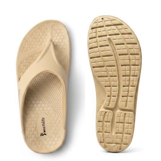 Smoothlite Everyday Cushioned Flip-Flops for men in Beige, image 2