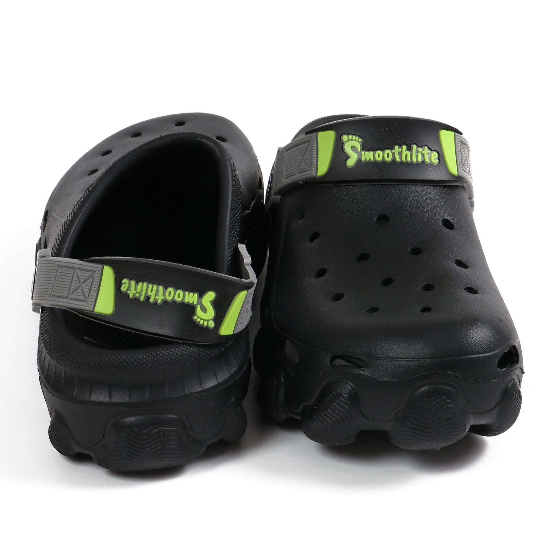 Smoothlite Chunky Clogs with Contrast Strap for men in Black, image 4