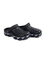 Smoothlite Chunky Painted-Sole Clogs for men in Black, image 4