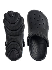 Smoothlite Chunky Painted-Sole Clogs for men in Black, image 5