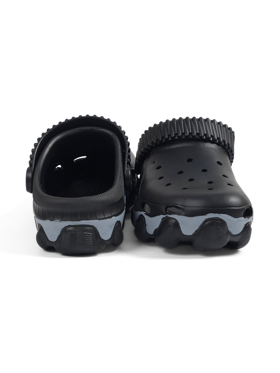 Smoothlite Chunky Painted-Sole Clogs for men in Black, image 6