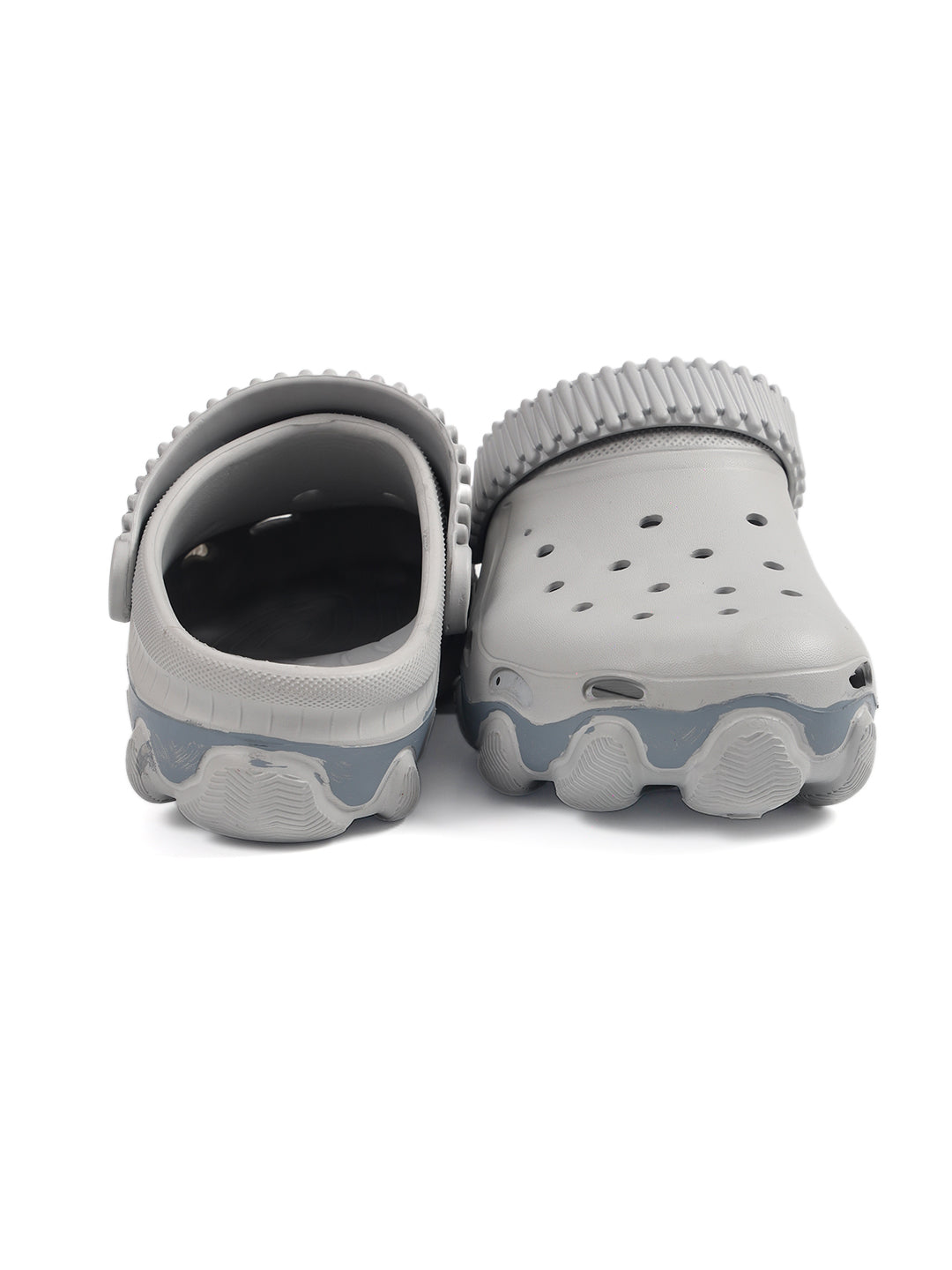 Smoothlite Chunky Painted-Sole Clogs for men in Light Grey, image 4