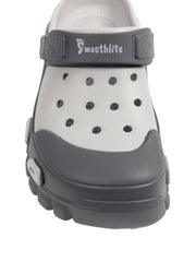 Smoothlite Dual-Tone Chunky Comfort Clogs for men in Light Grey & Dark Grey, image 6