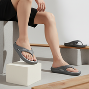 Smoothlite Dual-Tone Slides with Removable Footbed for men in Dark Grey & Light Grey, image 6
